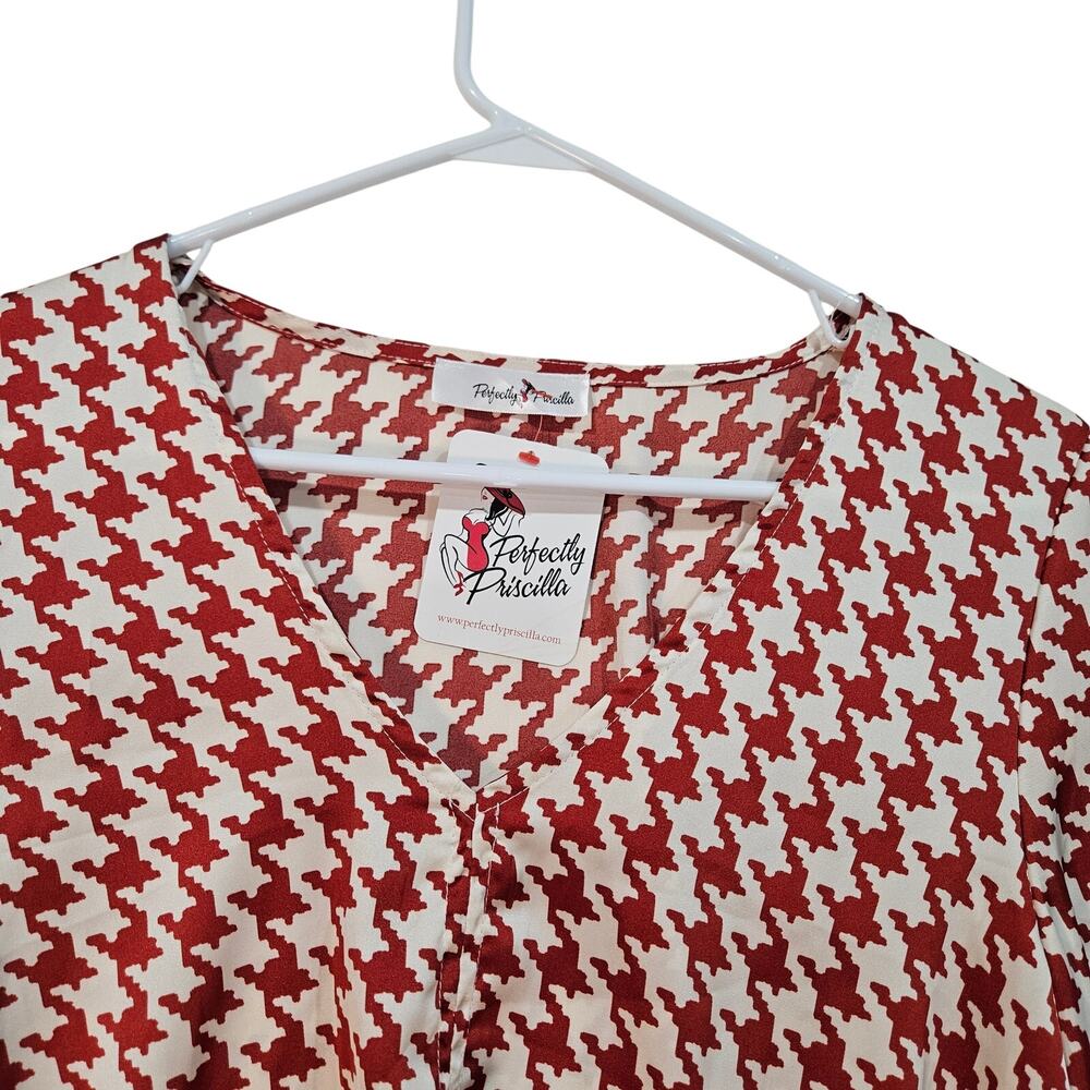 Perfectly Priscilla Cream Red Houndstooth Top Bell Sleeve Tie Bottom Small NWT - Picture 3 of 13